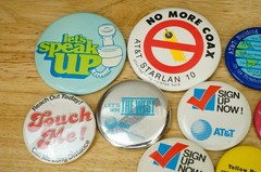 Vintage Advertising Lot Pinback Buttons AT&T Telephone Yellow Pages Starlan 10