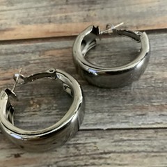 Vintage pierced lever back silver tone 925 post hoop earrings
