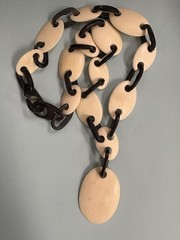 MOOMOO NECKLACE HORN & BONE LINKS Carved Clasp