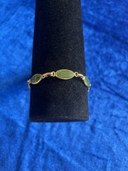 Vintage 1/20 12k Gold Filled Green Asian Jade Bracelet Nice Piece 7 1/2 w/clasp