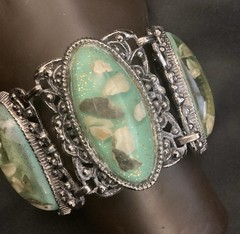 SELRO SELINI Sea Foam Green Confetti Lucite Chunky Bracelet 7.5”
