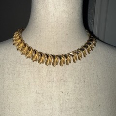 VTG FRANCOIS by CORO Leaf Pattern Gold Tone Bracelet Earrings Necklace Set READ