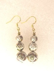 Japanese Bead Earrings Yellow Gold PL Hook Pin Accent White Lavender Floral Vtg