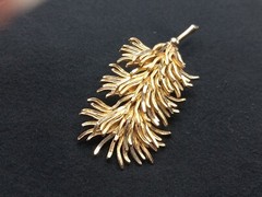 MCM CORO 3.5 In Long Goldtone Intricately Detailed Branch Design Brooch