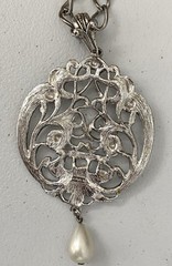 VTG Silver Tone Large Medallion Necklace Faux Pearl Teardrop Accent Avon 1974