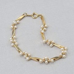 Vintage Faux Pearl Bar Link Chain Tennis Bracelet Gold tone 6.25″