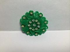 EARLY GREEN CELLULOID PLASTIC RHINESTONE BROOCH C-CLASP WISPY PINWHEEL FLOWER
