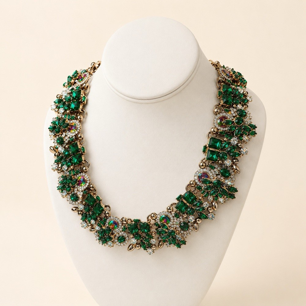 Vintage Emerald Green Rhinestone Statement Bib Necklace Gold Tone Couture