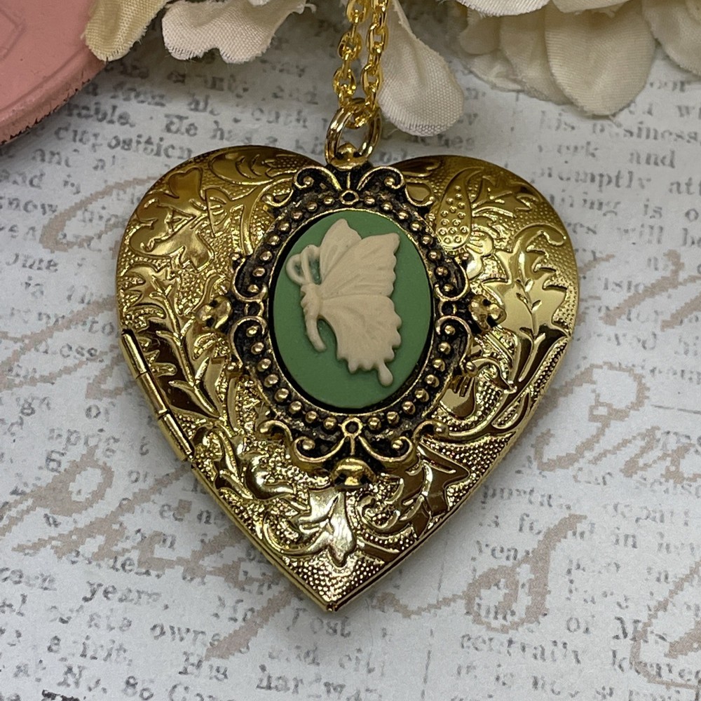 Gold Heart Locket Photo Birthday Anniversary Wedding Green Butterfly Necklace