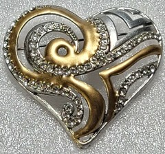 Vintage signed CHICO’S 2008 Rhinestone 2 Tone Heart Brooch
