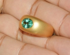 NATURAL 1.62CT EMERALD SOLID 750 18K GOLD MATTE DOME RING MODERNIST SIGNET STYLE