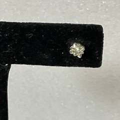 Vintage Silver Tone Stud Earrings Clear Round Stones 0.40g 0.25in Classic