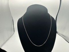 2.05g Vintage Sterling Silver 925 Box Chain Necklace 18 in M