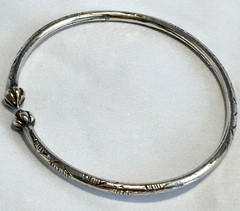 VINTAGE STERLING SILVER BANGLE WEST INDIES ISLAND POD CUFF BRACELET 16g