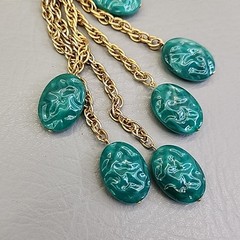 Vintage Celebrity NY Necklace Simulated Jade Green Dangles Gold Tone Layers 20″
