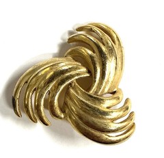 Vintage Unbranded Goldtone Spiral Pinwheel Flower Brooch/Pin