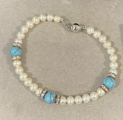 Vtg Danbury Mint Turquoise Pearl Crystal Set 19″ Necklace, 8″ Bracelet, Earrings