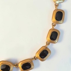 VINTAGE ERWIN PEARL GOLD-TONE BLACK ENAMEL CHOKER NECKLACE
