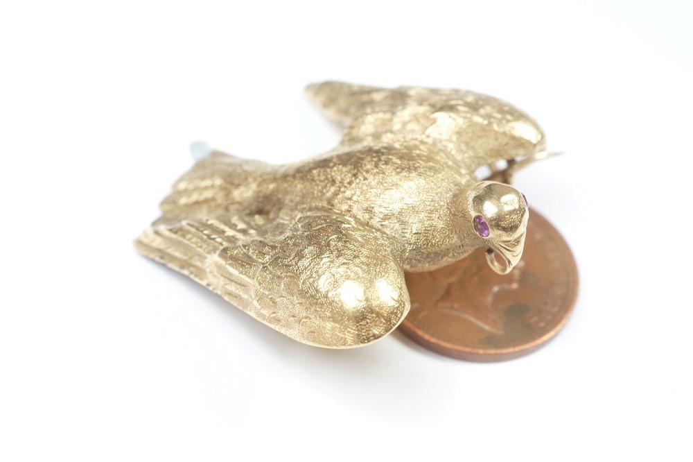 ANTIQUE ENGLISH 15K GOLD RUBY DOVE LOCKET BROOCH c1860