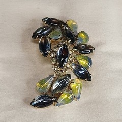 Vintage Turquoise Yellow Green Rhinestone Brooch Pin Gold tone Prong Set Stones
