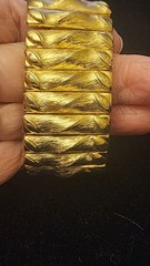 Vintage Expandable Goldtone Metal Bracelet 1960s To 1970s