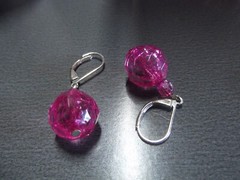 1 Pair Old .75″in Acrylic Pink Hexagon Dangle Earrings