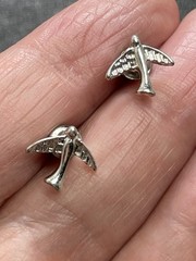 Vintage Bird Figural Silver Tone Metal Stud Earrings