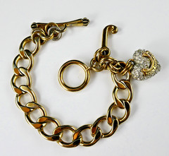 Vintage Juicy Couture Crystal Puffed Pave Heart Charm Bracelet Gold Tone Toggle