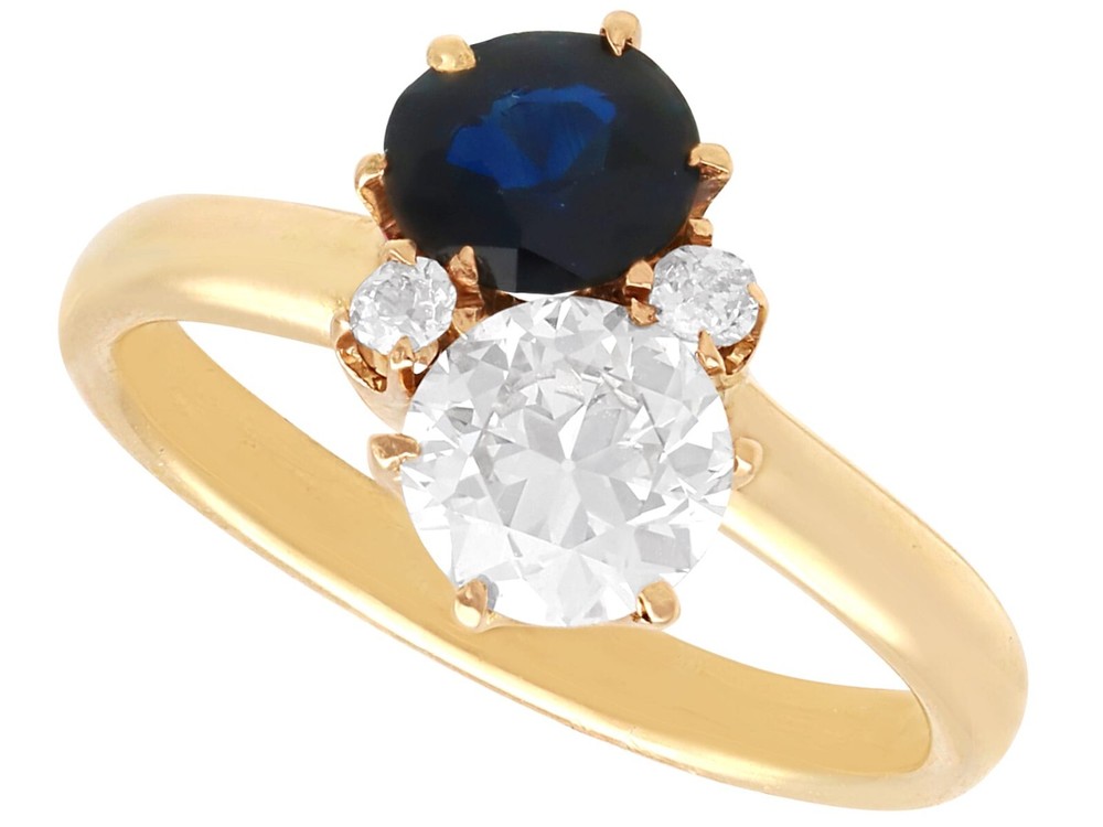 Antique 0.78Ct Sapphire and 0.88Ct Diamond, 14k Yellow Gold Ring Circa 1910