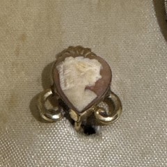 Vintage Hand Carved Cameo Brooch & Earrings Set 12K Gold Filled