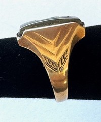 Vtg 10K Gold Intaglio Hematite Onyx Warrior Signet Ring Sz 7.25 6 Grams 1 Owner