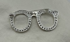 Silver Tone Eye Glasses Loads Of Sparkling Clear Rhinestones Brooch Pin