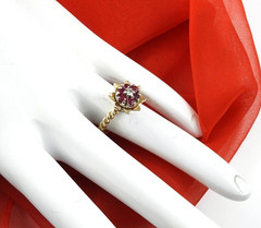 Vintage Solid 14K Yellow Gold Ring Ruby Diamond Cluster Fine Fancy Jewelry