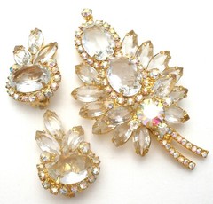 D & E Juliana Leaf Brooch & Earrings Set with Clear & Ab Rhinestone Vintage Pin