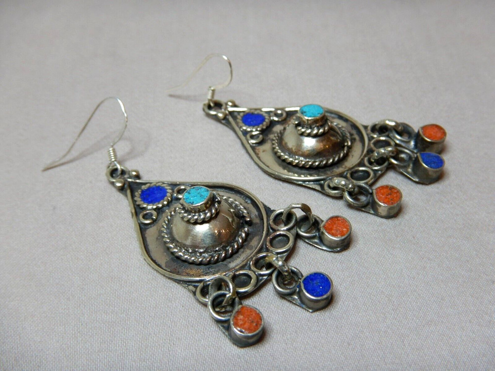 VINTAGE STERLING SILVER LAPIS TURQUOISE AND CORAL PIERCED DROP EARRINGS 3155