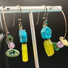 Vintage Artisan Wire Earrings 2 Pr Dangle Hoop Stones