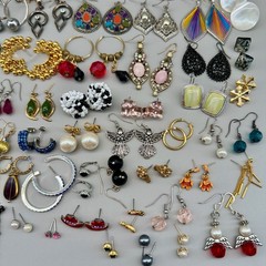 Vintage Modern Earrings Lot Pierced Glass Lucite Flower Dangle Drop 100+ Pairs