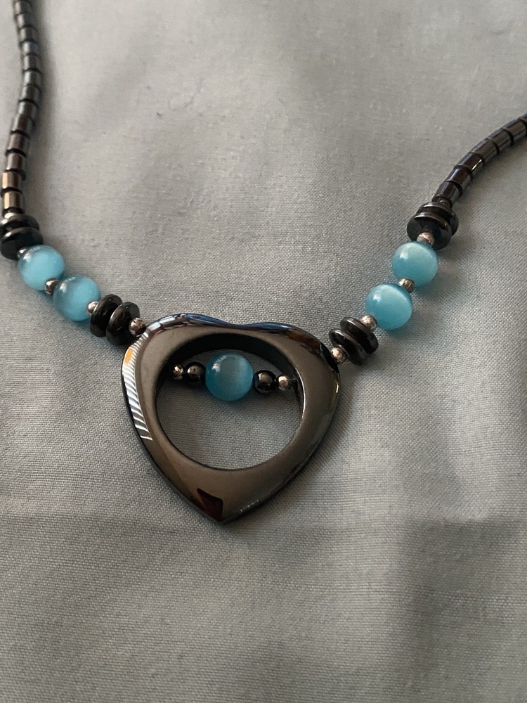 16” Hematite Necklace Heart Pendant 1.25” H Aqua Blue Cat’s Eye Beads Celestial