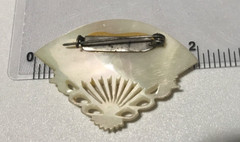 Vintage Mother of Pearl Shimmery Fan Carved Floral Brooch 1940’s-1950’s