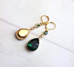 Teardrop Dangle Women’s Earrings 2.4 Ct Simulated Diamond 14K Yellow Gold Over