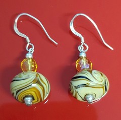925 Lampwork Glass Bead Earrings 1.25in Sterling Silver 5gtw Brown Cream Swirl