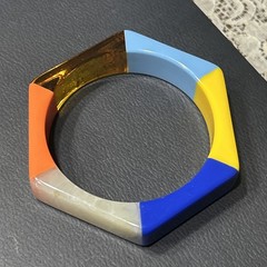 Vintage 2.5” Diameter Multicolor Retro Lucite Hexagon Bangle Bracelet