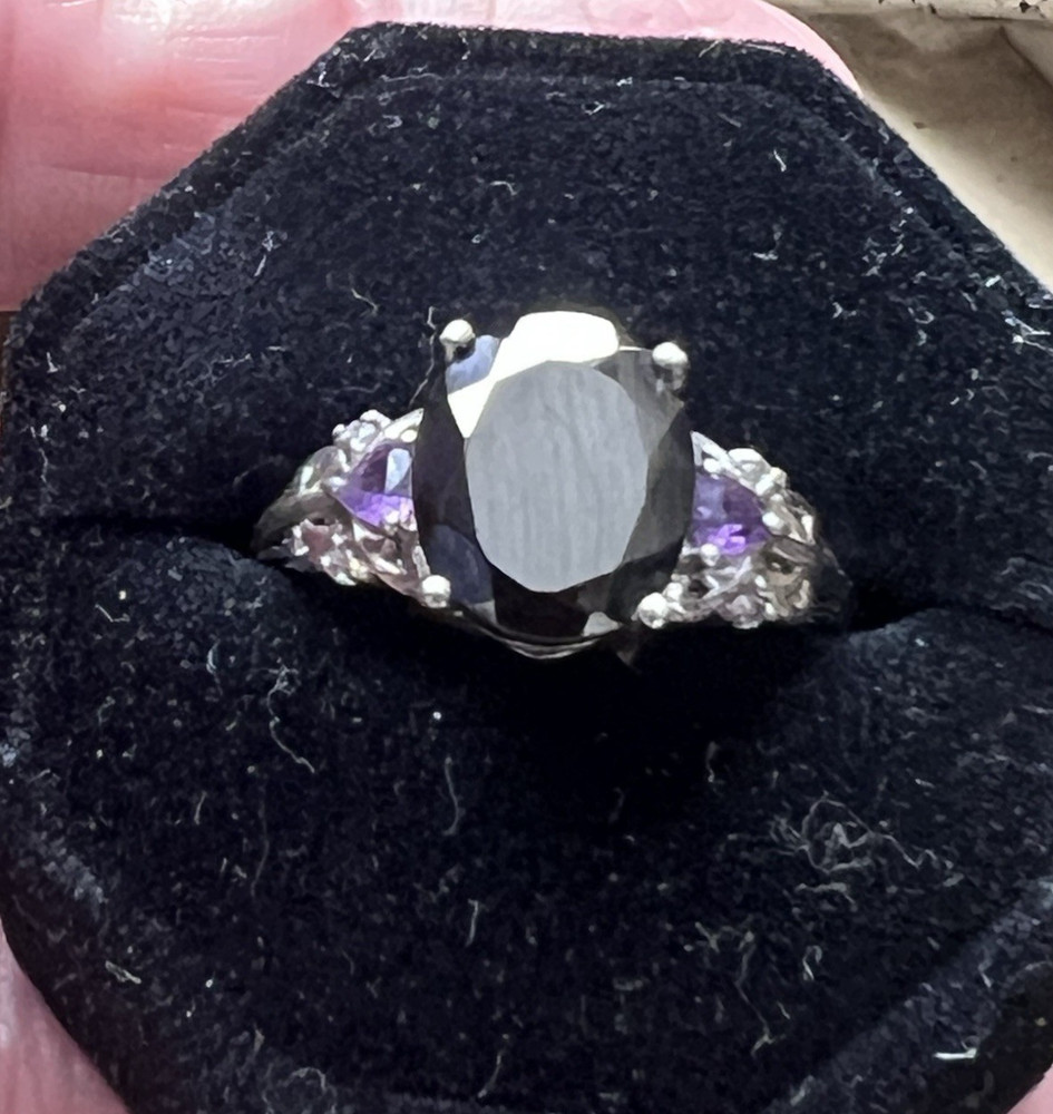 Lovely Chuck Clemency STS Sterling 925 Amethyst & Black Stone Ring Size 5.25