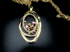 RJ GRAZIANO GOLD TONE CRYSTAL PENDANT STATEMENT LONG NECKLACE NIB