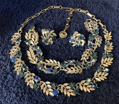 Lisner 3 Piece Demi Parure Set Dark Blue & Borealis Crystals On Silver Tone Vine