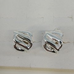 Napier Silver Tone Clip On Screw Back Earrings Swirl Half Hoop Polished Vintage