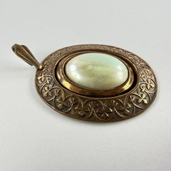 Vtg Genuine Copper Pendant Victorian Gothic Revival Moonglow Lucite Cabochon