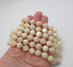 Vintage Mother of Pearl Iridescent 10mm Knotted White Beige Necklace 32 In