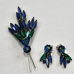 Vtg Juliana Margarita Navettes Blue Green Spray Brooch Pin Clip Earrings (READ)
