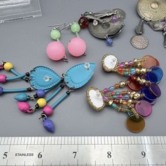 VTG 80s Post Earrings Dangle Metal Tassel Multi Color Acrylic Beads Blue Purple